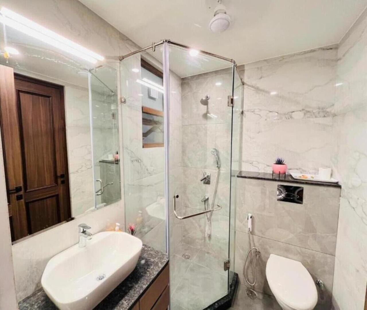 Grove Residency Hauz Khas New Delhi Couple Friendly Hotel Eksteriør billede