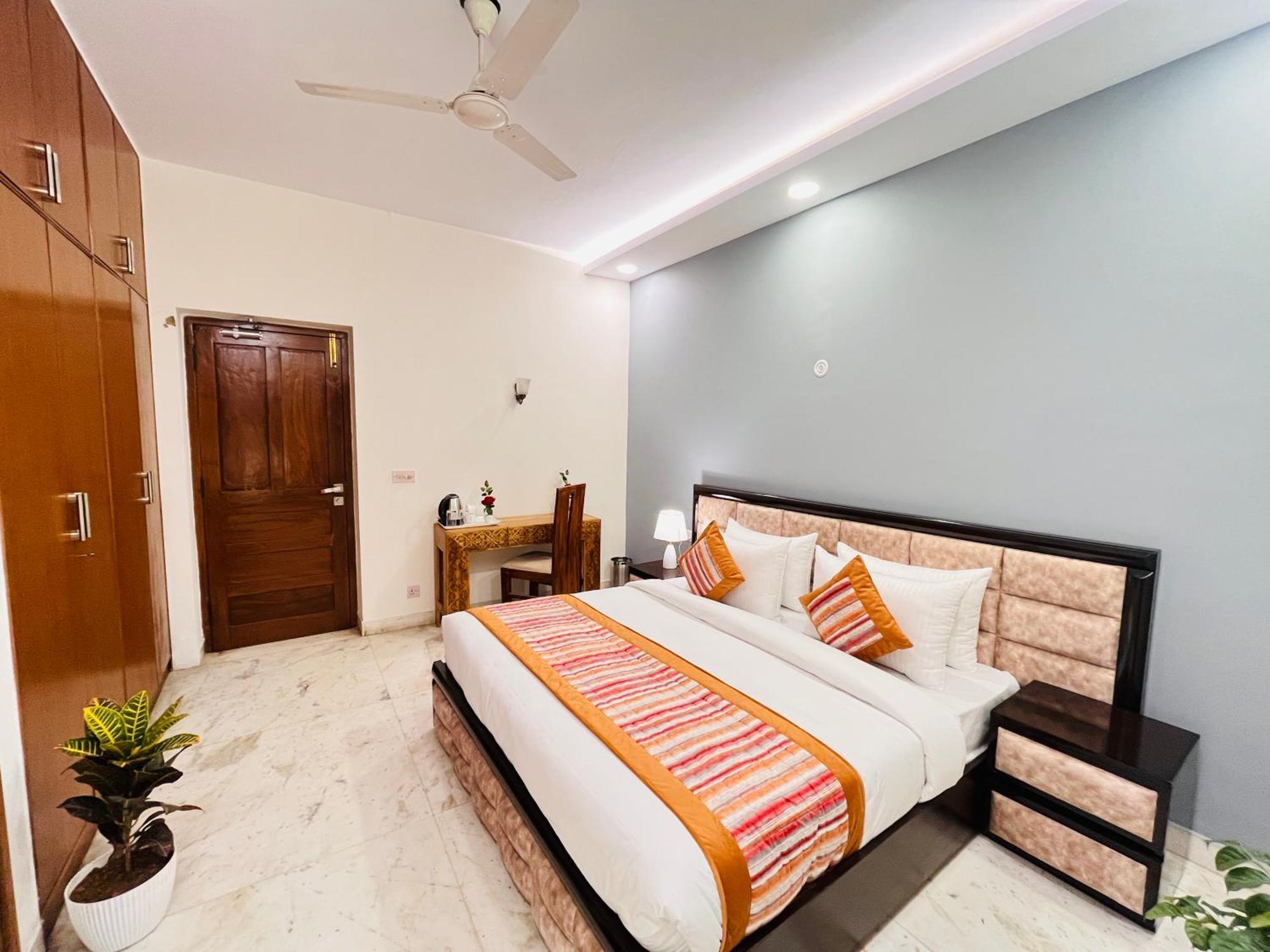 Grove Residency Hauz Khas New Delhi Couple Friendly Hotel Eksteriør billede