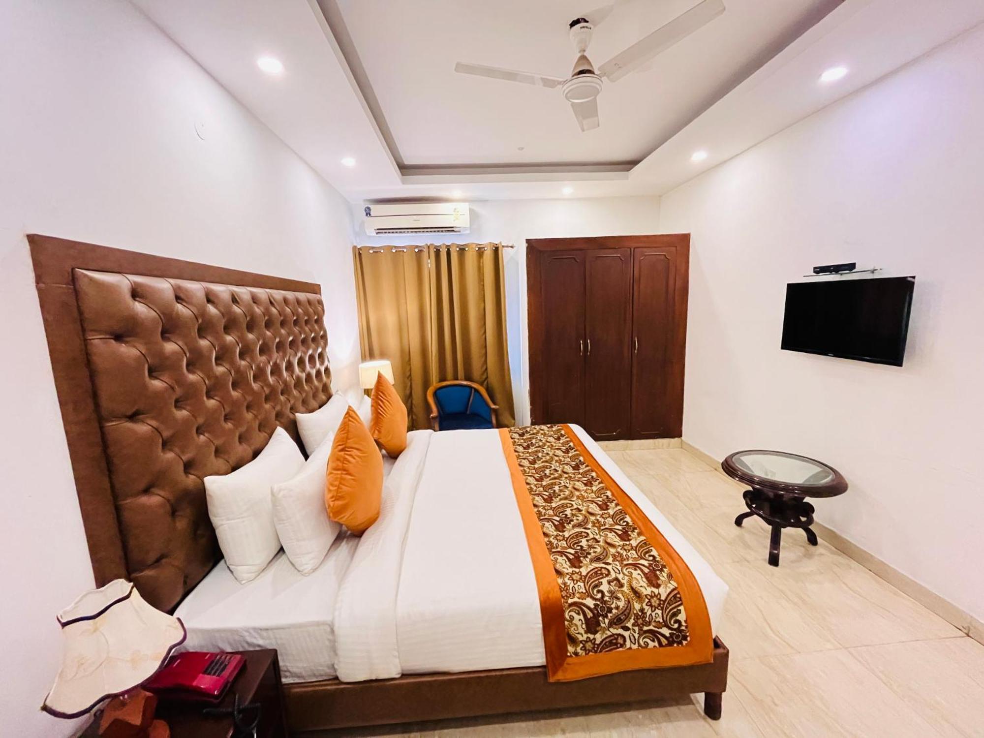 Grove Residency Hauz Khas New Delhi Couple Friendly Hotel Eksteriør billede